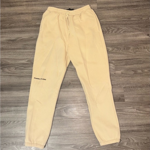 Meshki Hoodie+Sweatpant Oversized Outfit Large Matte Cream - Picture 4 of 6